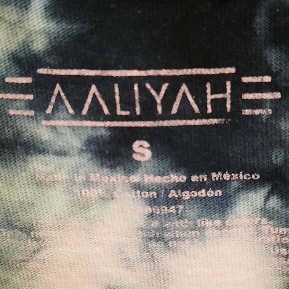 Aaliyah S Tie Dye Graphic T-Shirt Princess of R&B Butterflies One in a Million - Picture 4 of 5